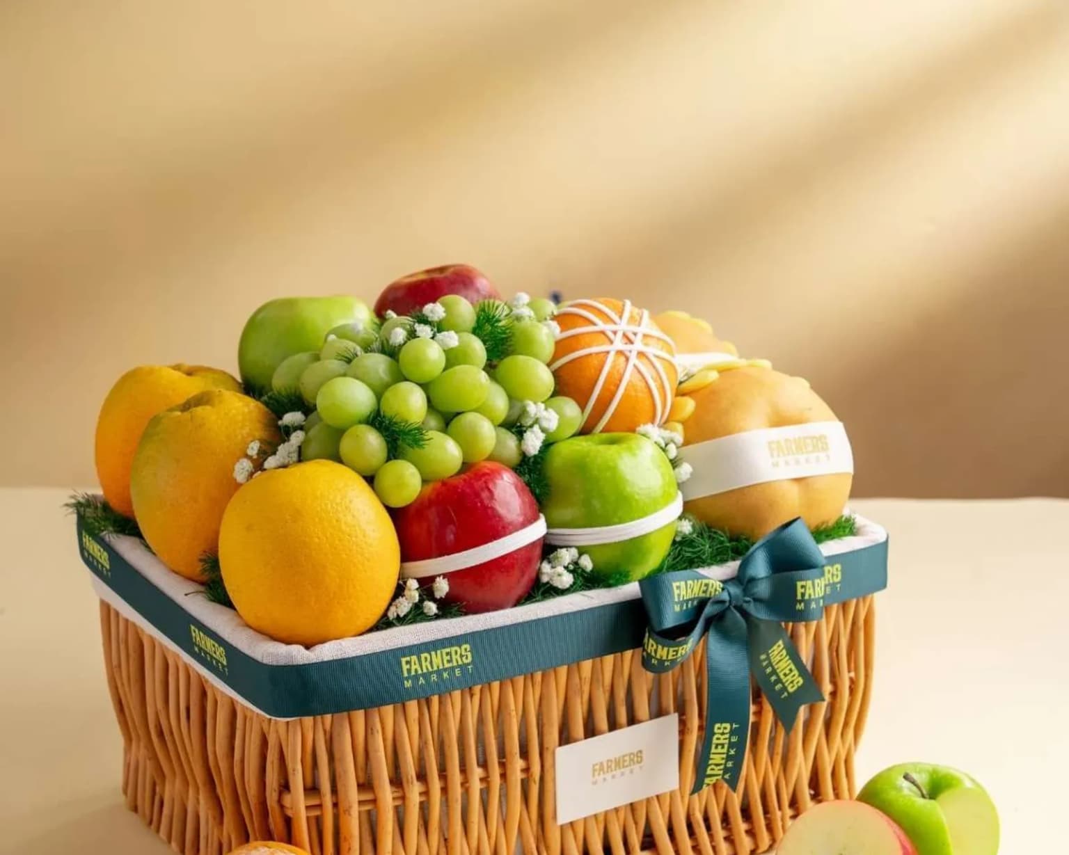 Giỏ quà trái cây nhập khẩu cao cấp Hiền Organic
